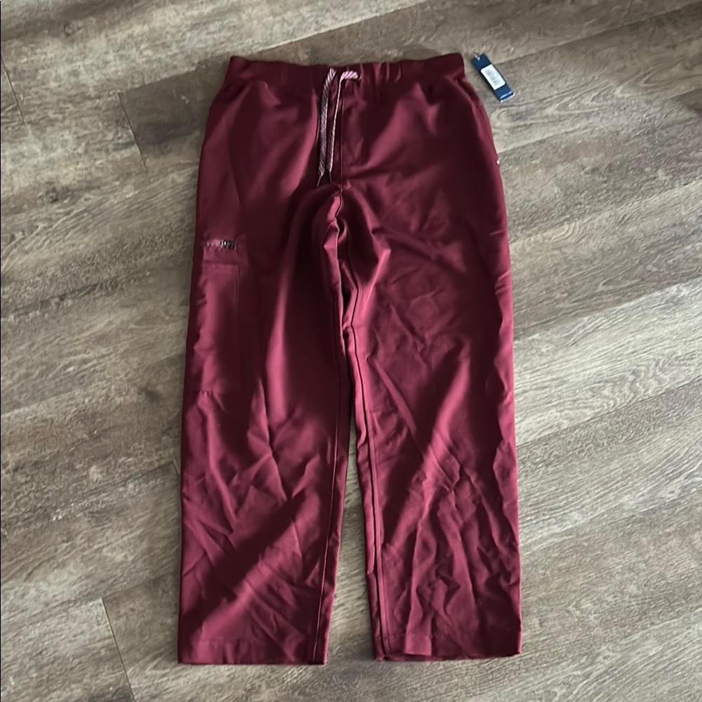 Jannuu Men’s Wine Straight Leg Scrub Pants, Size M Short